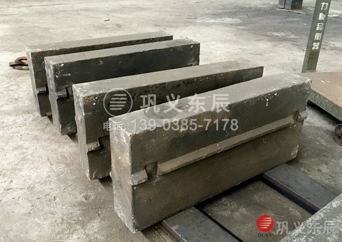 高鉻復(fù)合耐磨板錘